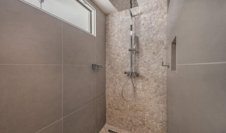 Casadéco :  Pose de douche à l'italienne à Chalamont 